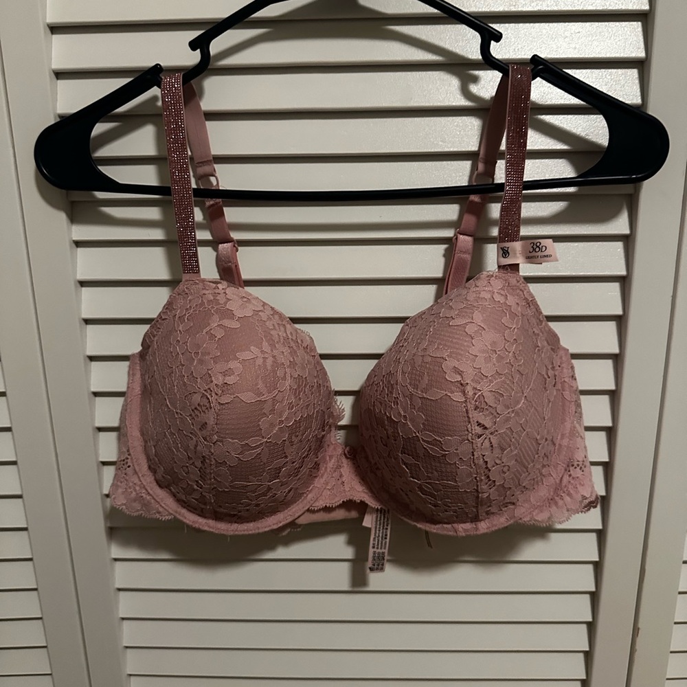 Victoria’s Secret Pink Shine Strap Lace Bra
